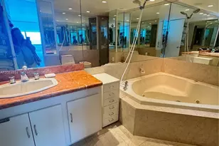 7135 SE Collins Ave, Miami Beach, FL 33141 - Photo 16