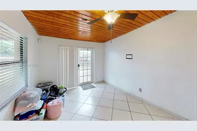 9940 SW 48th St, Miami, FL 33165 - Photo 18