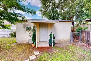 9940 SW 48th St, Miami, FL 33165 - Photo 20
