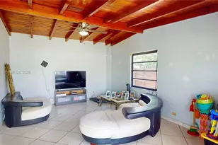 9940 SW 48th St, Miami, FL 33165 - Photo 2