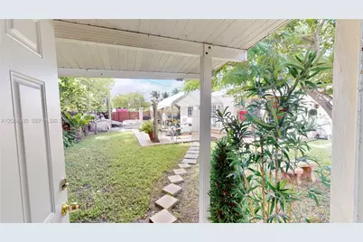 9940 SW 48th St, Miami, FL 33165 - Photo 22