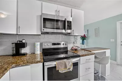 4351 SW 22nd St, Fort Lauderdale, FL 33317 - Photo 12