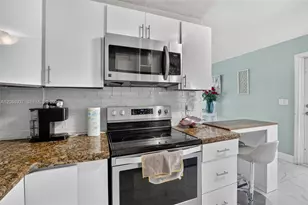 4351 SW 22nd St, Fort Lauderdale, FL 33317 - Photo 12