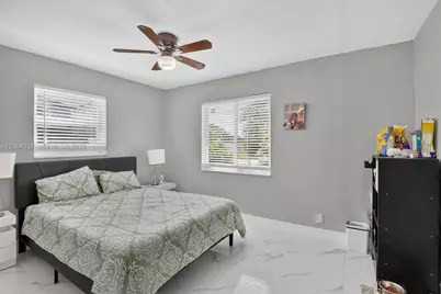 4351 SW 22nd St, Fort Lauderdale, FL 33317 - Photo 26