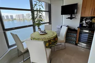 3530 Mystic Pointe Dr, Aventura, FL 33180 - Photo 4