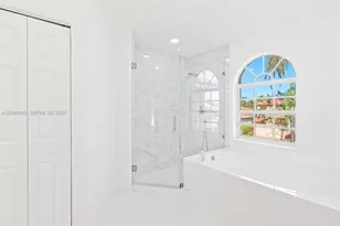 15842 SW 14th St, Pembroke Pines, FL 33027 - Photo 22