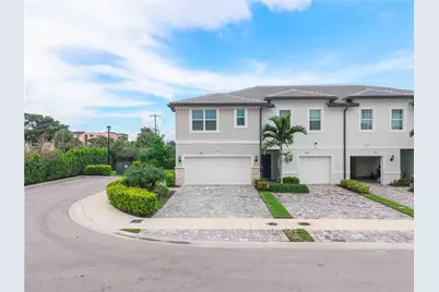 2905 Olivia Ave, Lauderdale Lakes, FL 33311 - Photo 4