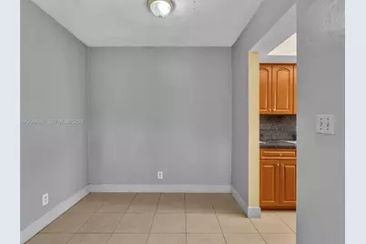 590 SW 27th Ave #1, Fort Lauderdale, FL 33312 - Photo 6