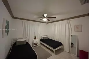 1116 N 13th Ct, Hollywood, FL 33019 - Photo 10