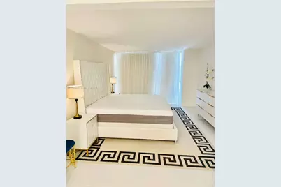 600 Parkview Dr #1018, Hallandale Beach, FL 33009 - Photo 10
