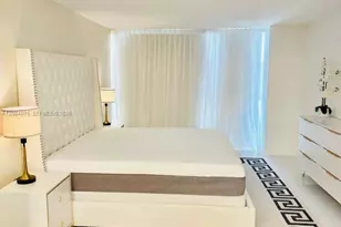 600 Parkview Dr, Hallandale Beach, FL 33009 - Photo 10