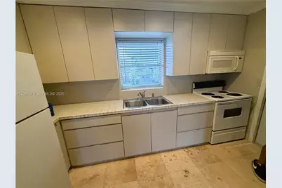 7550 SW 82nd St #F204, Miami, FL 33143 - Photo 4