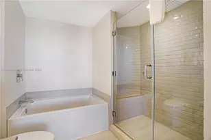 4010 S Ocean Dr, Hollywood, FL 33019 - Photo 18