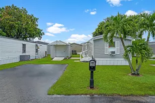 18750 SW 344th Terrace Lot 150, Homestead, FL 33034 - Photo 2