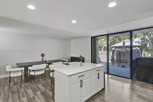 685 NE 206th Terrace, Miami, FL 33179 - Photo 14