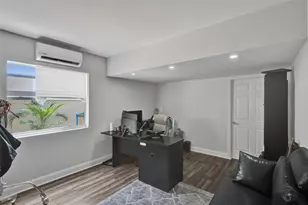685 NE 206th Terrace, Miami, FL 33179 - Photo 18