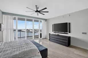 2020 N Bayshore Dr, Miami, FL 33137 - Photo 14