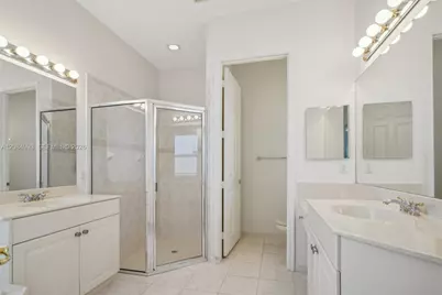 4460 Mariners Cove Dr, Wellington, FL 33449 - Photo 20