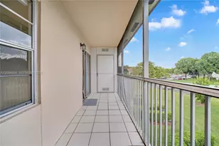 150 SW 134th Way, Pembroke Pines, FL 33027 - Photo 10
