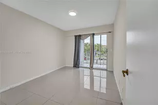 150 SW 134th Way, Pembroke Pines, FL 33027 - Photo 8