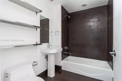 1040 Biscayne Blvd #1806, Miami, FL 33132 - Photo 26
