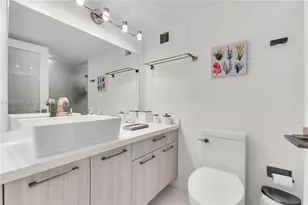 1920 S Ocean Dr, Hallandale Beach, FL 33009 - Photo 28