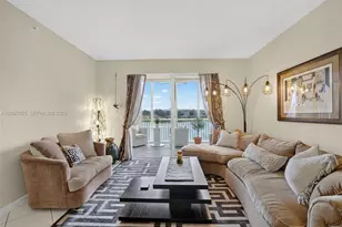 7727 Southampton Terrace, Tamarac, FL 33321 - Photo 2