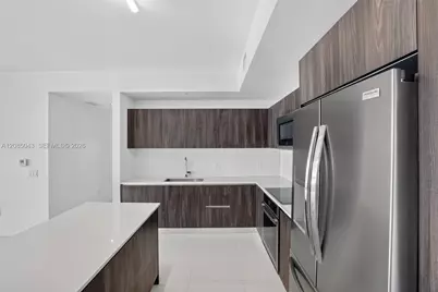 2960 NE 207th St #1105, Aventura, FL 33180 - Photo 4