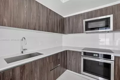 2960 NE 207th St #1105, Aventura, FL 33180 - Photo 6