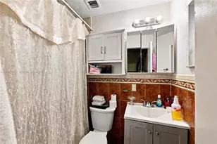 2622 NW 24th Ct, Fort Lauderdale, FL 33311 - Photo 14