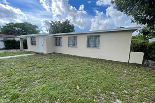 1685 NW 131st St, Miami, FL 33167 - Photo 8