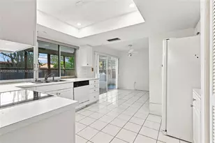 7470 NW 21st Ct, Sunrise, FL 33313 - Photo 10
