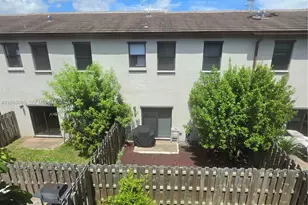 1431 S 14th Ave, Hollywood, FL 33020 - Photo 4