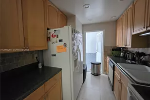 1431 S 14th Ave, Hollywood, FL 33020 - Photo 12