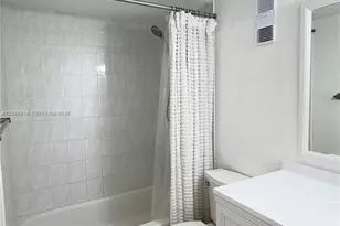7121 Miami Lakes Dr, Miami Lakes, FL 33014 - Photo 8