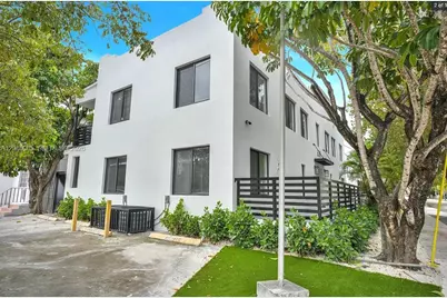 638 SW 21st Ave #3, Miami, FL 33135 - Photo 2