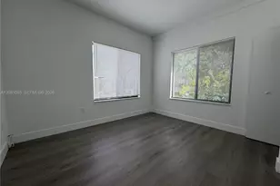 638 SW 21st Ave, Miami, FL 33135 - Photo 12