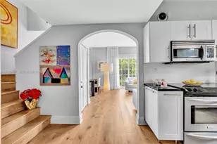 536 14th St, Miami Beach, FL 33139 - Photo 24