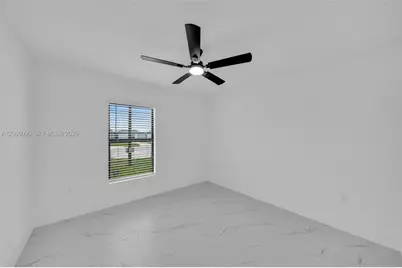 4984 Fairway Ct #4984, Lehigh Acres, FL 33971 - Photo 6