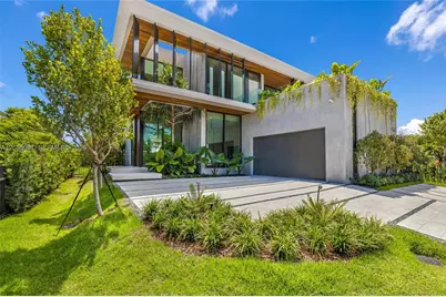 4940 Cherokee Ave, Miami Beach, FL 33140 - Photo 2