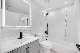 13078 NW 10th St, Miami, FL 33182 - Photo 38