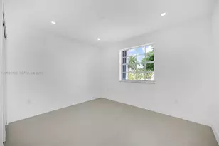 13078 NW 10th St, Miami, FL 33182 - Photo 20