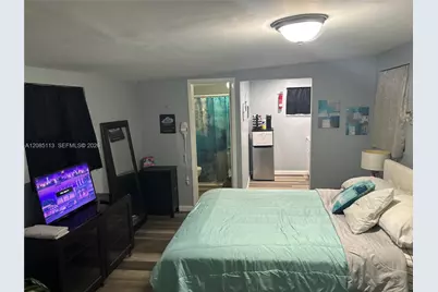 890 NW 65th Ave, Plantation, FL 33317 - Photo 6