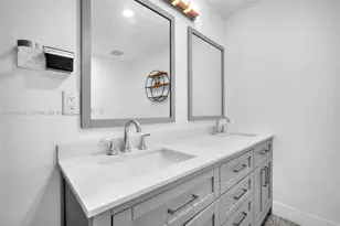 3029 NE 188th St, Aventura, FL 33180 - Photo 32