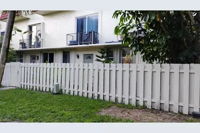 1655 NE 115th St #12B, Miami, FL 33181 - Photo 4