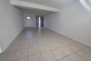 1655 NE 115th St, Miami, FL 33181 - Photo 8