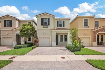 657 NE 191st St, Miami, FL 33179 - Photo 2