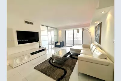 5555 Collins Ave #9Y, Miami Beach, FL 33140 - Photo 4