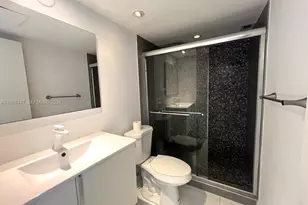5555 Collins Ave, Miami Beach, FL 33140 - Photo 6