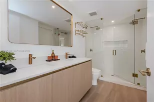 90 NE 32nd St, Miami, FL 33127 - Photo 16